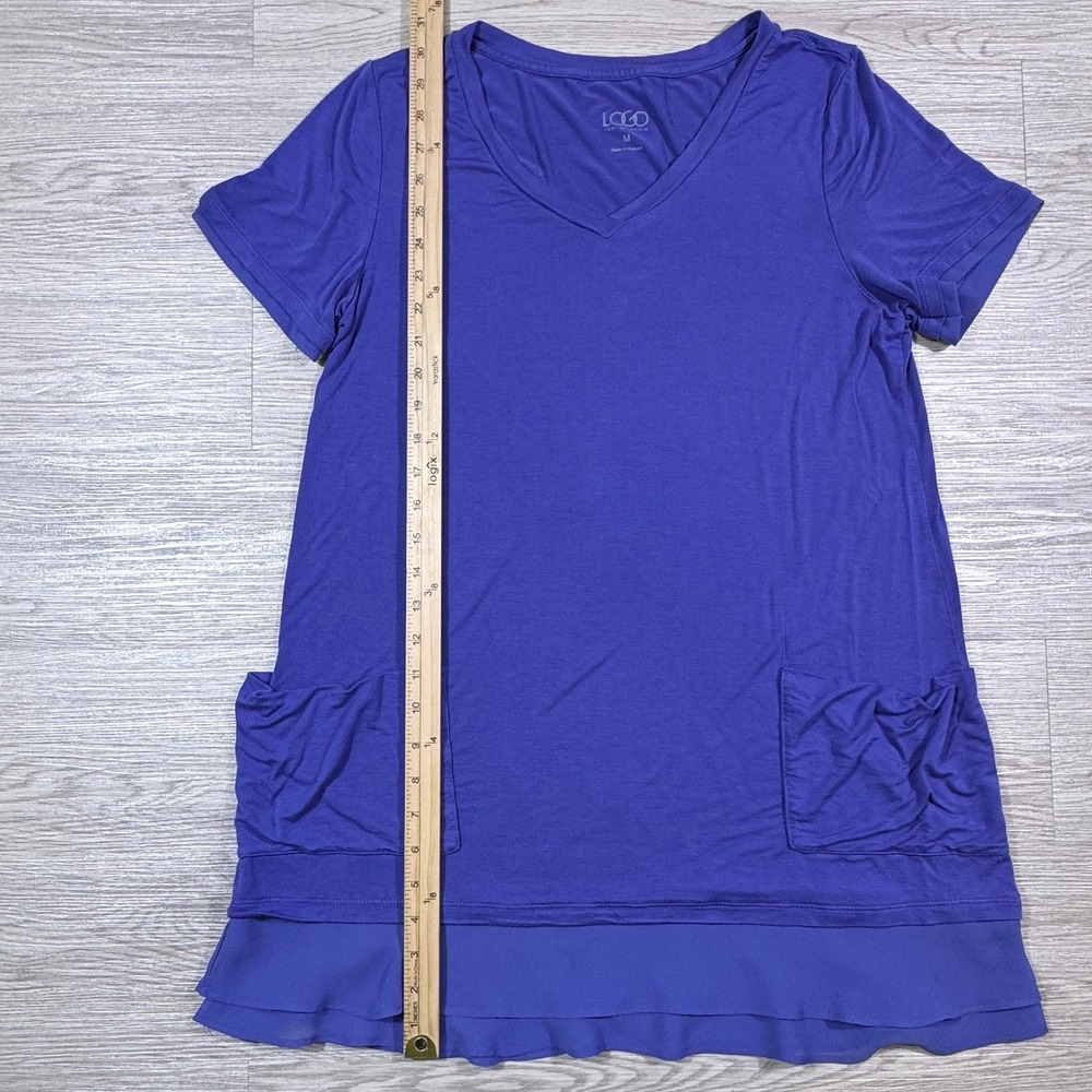 LOGO Lori Goldstein Women's Tunic Top Purple Medium V-Neck Pockets Ruffle Hem - Picture 3 of 6